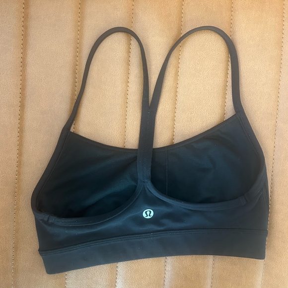 Lululemon Sports Bra NEW - Picture 2 of 2